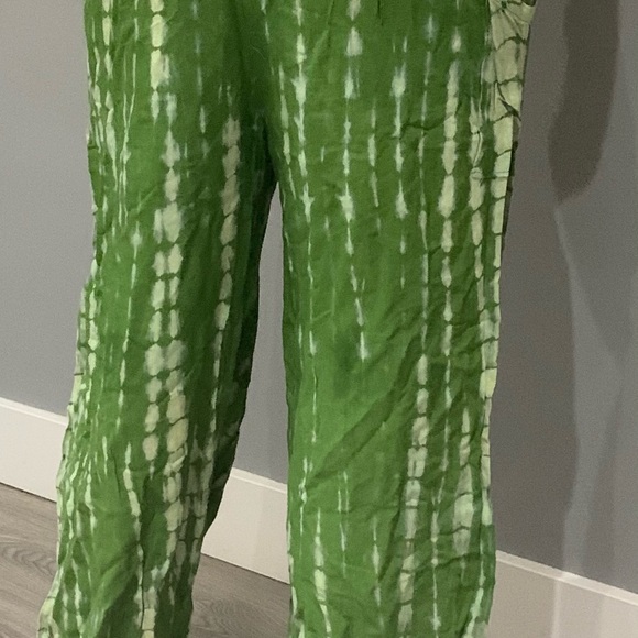 NWOT Green Tie Dye Baggy Bodhi Pants - Picture 3 of 4